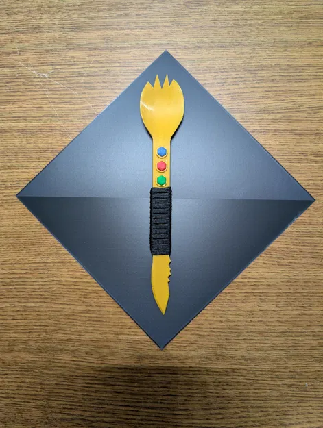 Call of Duty - COD Zombies Golden Spork Knife - Image 2