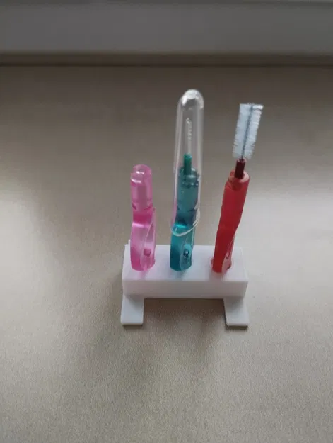 Giá Đỡ Bàn Chải Kẽ Curaprox Tiện Lợi - Image 1