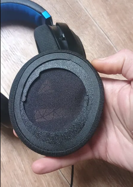 Bộ Đệm Tai Nghe 3D Razer Kraken Pro V2 - Image 1