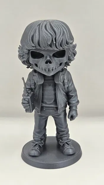 Combo tượng Skull Stranger Things #2 – Mike - Image 4