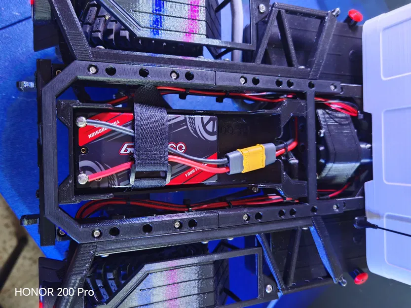 Model 20 3D Set Mogster Battery Holder - Image 3