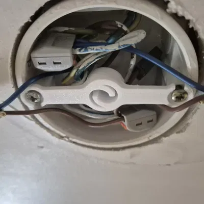 Nắp Hộp Đèn Tròn 3D Cao Cấp, Kèm Chân Gài Tiện Lợi