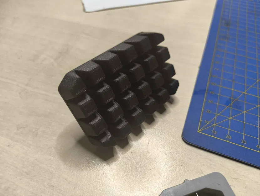 Dụng cụ vệ sinh lưới cắt khối Bosch cube cutter (MUZ5CC2) - Image 2