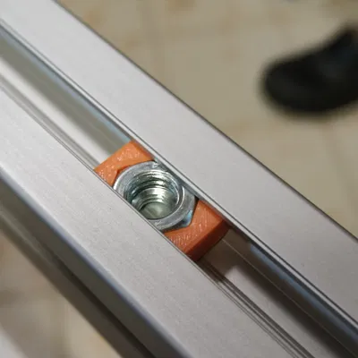 Profile nhôm V-slot 3030 30x30mm M6/M8 (holder đai ốc)