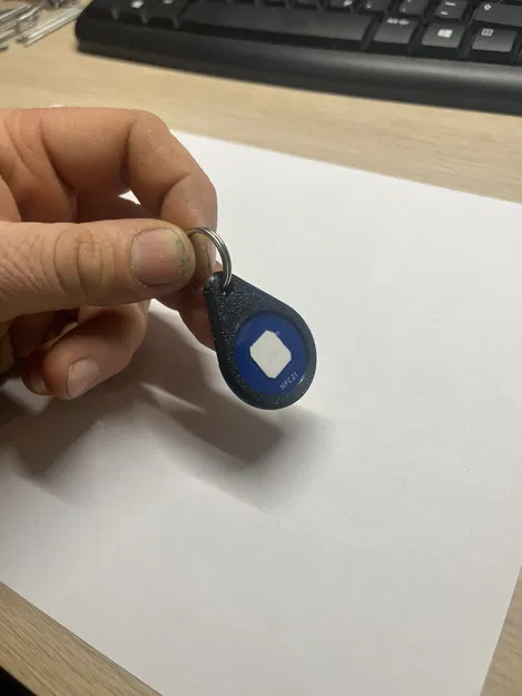 Vỏ Bảo Vệ Chip Coffee & Móc Khóa 3D - Image 4