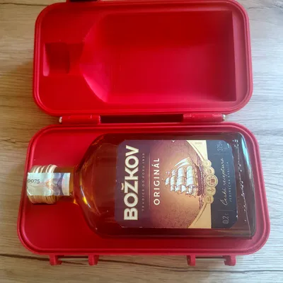 Emergency box (RUM) – Hộp khẩn cấp (First Aid Kit) cho chai 0,2L