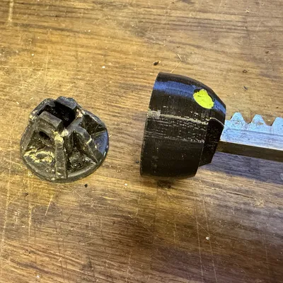 Piston thay thế cho súng bơm keo Makita DCG180 (cartridge gun)