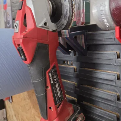 Móc Treo Dụng Cụ Slatwall 20mm