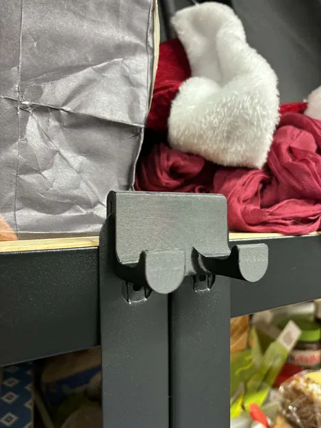 Móc treo áo trung tâm IKEA BROR / Hook / Giá treo balo - Image 1