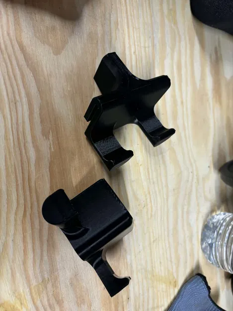 Móc treo áo trung tâm IKEA BROR / Hook / Giá treo balo - Image 2