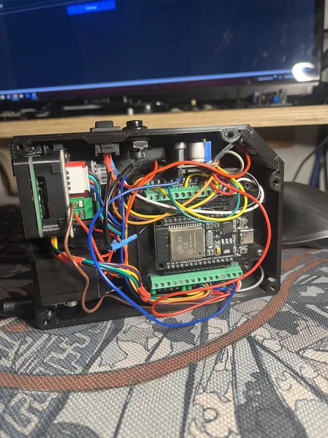 Hộp điều khiển ESP32 (ESP32 Control Case) - Image 6