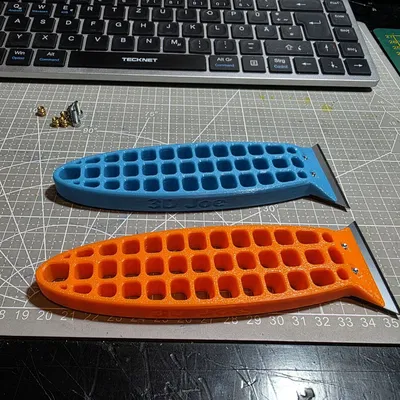 Dụng Cụ Cạo Vết Bẩn Đa Năng "Schaber" Có Nam Châm