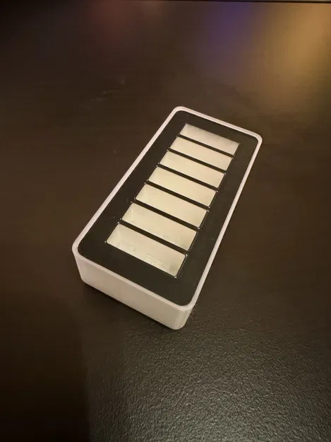 Khay Đựng 7 Viên Pin CR2477 Chuẩn Gridfinity - Image 1