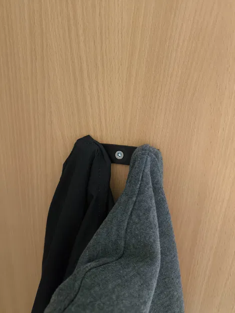 Móc Treo Quần Áo Gắn Tường 3D Tiện Lợi - Image 1