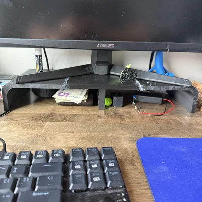 Chân Đế Màn Hình (Monitor Stand)