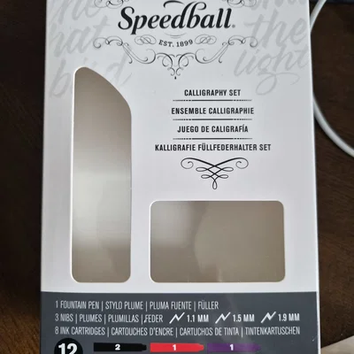 Giá đỡ bộ bút máy thư pháp Speedball Calligraphy Fountain Pen Set
