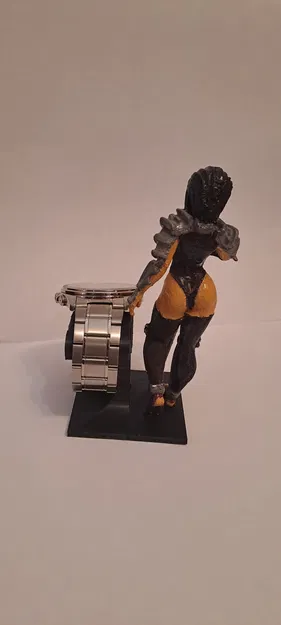 Blade Guardian – Giá đỡ đồng hồ Chiến binh - Image 2