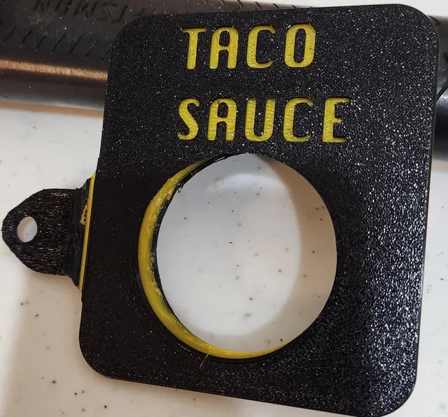 Giá giữ nắp xăng Toyota Tacoma Gen 3 “Taco Sauce”… 1