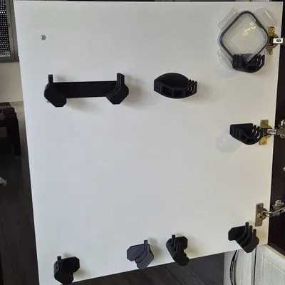 Holder kẹp nắp Ikea 365+ gắn cánh tủ hoặc tường