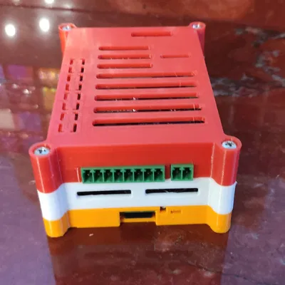 Vỏ cho Raspberry Pi 5 với MacArthur HAT