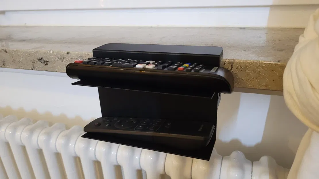 Giá đỡ Remote Control Holder kẹp bàn - Image 1