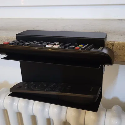 Giá đỡ Remote Control Holder kẹp bàn