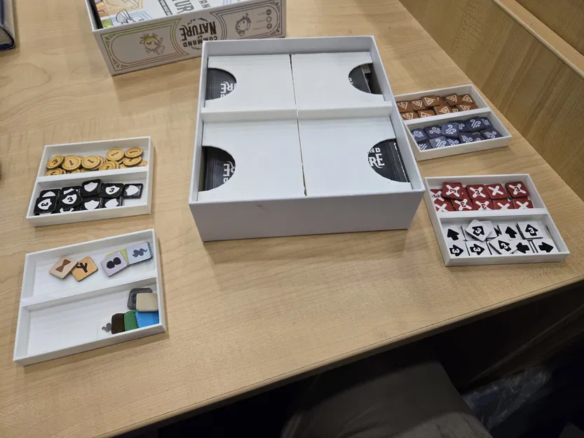 Khay đựng bài sleeved + token Command of Nature + Sand and Wind cho hộp base - Image 1