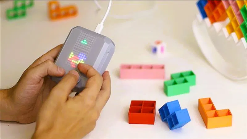 HP Robots LED Matrix Console – Máy game pixel RGB cho Otto - Image 1