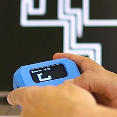 HP Robots OLED display console – Máy chơi game retro bỏ túi cho Otto