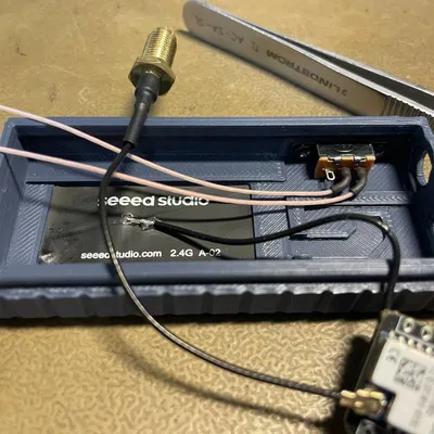 Vỏ Meshtastic cho Seeed Studio XIAO ESP32S3 & Wio SX1262