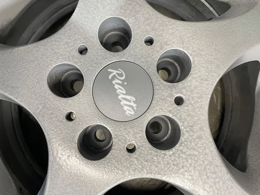 Nắp La-zăng Trung tâm 60mm Rialta - Thay thế & Trang trí - Image 1