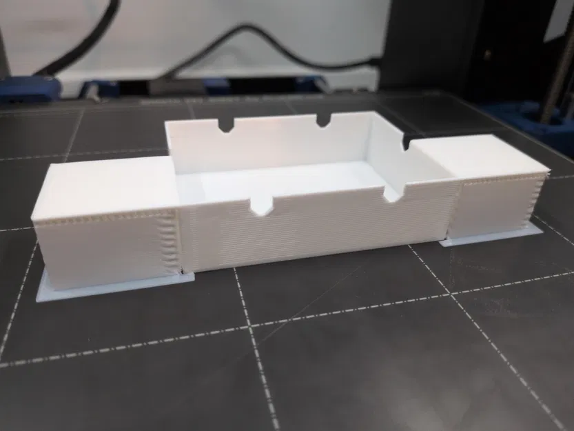 Nắp Che Mồi Diệt Kiến Lỏng Catchmaster DEFIANT - Image 3