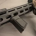 Tay cầm MLOK angled vertical foregrip dùng Magpul OEM hardware - Thumbnail 1