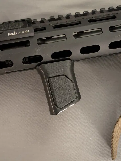 Tay cầm MLOK angled vertical foregrip dùng Magpul OEM hardware - Image 2