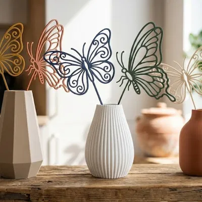 Cọc cắm Bướm – Trang trí thanh lịch cho vườn & bình hoa