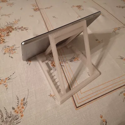 Giá đỡ Tablet (Tablet Stand / Holder)