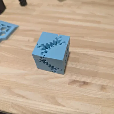 Gear Cube của RuvenBals