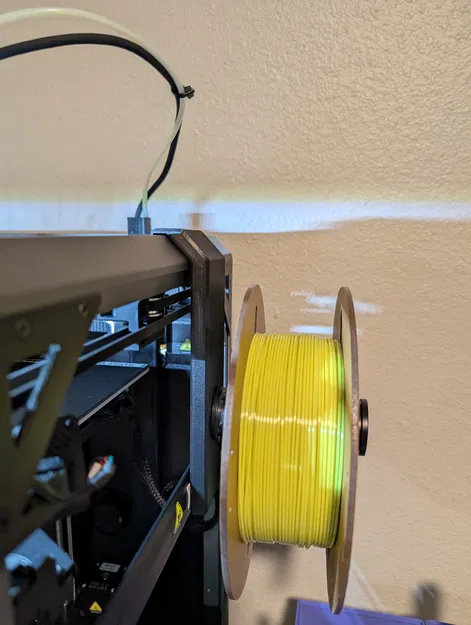 Giá đỡ cuộn sợi nhựa gắn hông máy K1 SE - Image 1