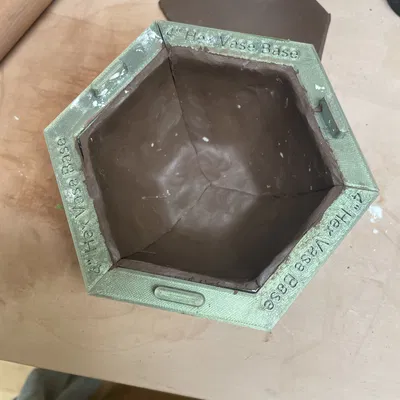 Bộ khuôn cho bình gốm lục giác nặn tay