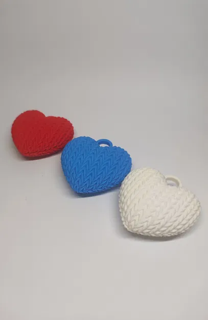 Móc Khóa Trái Tim Đan Len "I Love You" - Quà Tặng Valentine Độc Đáo - Image 3