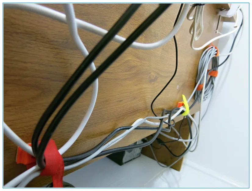 Velcro Clip (Kẹp dán Velcro cho dây cáp, gắn vít hoặc băng keo) - Image 4