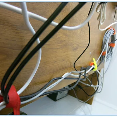 Velcro Clip (Kẹp dán Velcro cho dây cáp, gắn vít hoặc băng keo)