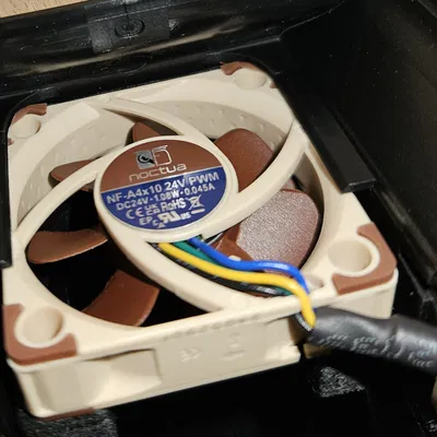 Nâng cấp quạt cho Polymaker PolyDryer (Noctua NF-A4x10 24V)