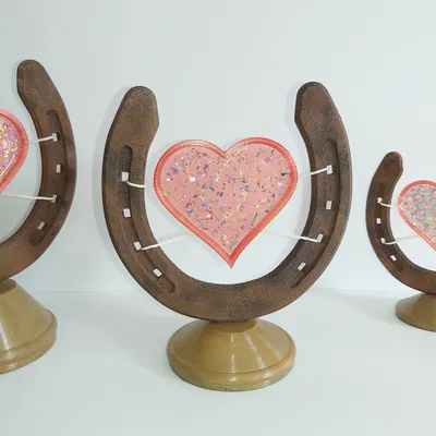 Móng ngựa (Horseshoe) trang trí