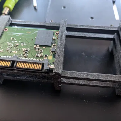 Khay Đựng 6 Ổ SSD In 3D Tiện Lợi