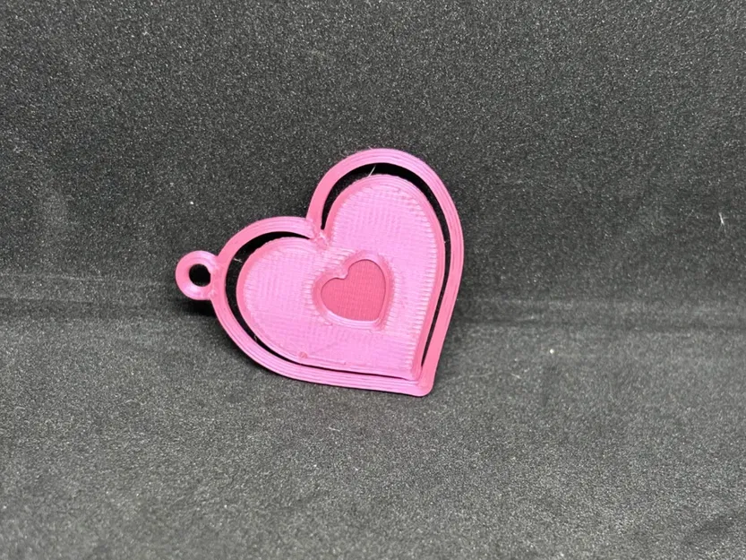 Móc khóa tim xoay Valentine tùy chỉnh (Customizable Valentine's Heart Spinner Keychain) - Image 1