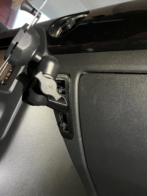 Giá đỡ điện thoại cho MX5 NC (Miata Mk3) gắn khe gió (bracket) - Image 3