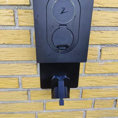 Giá treo cáp & đầu cắm Type 2 cho Zaptec box (không cần khoan)