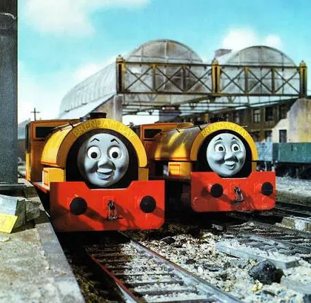 Chân đế mô hình tàu hỏa Bill and Ben - Cho Plarail & Bachmann - Image 2