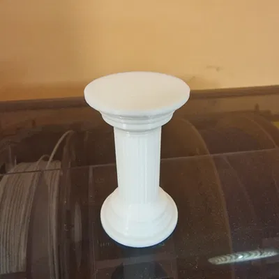 Chân đế trưng bày tượng/mô hình kiểu Hy Lạp cổ điển